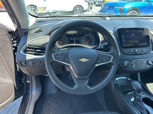 Used 2023 Chevrolet Malibu LT w/ Driver Confidence Package image 12