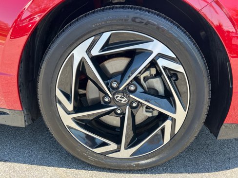 Used 2024 Hyundai Sonata SEL w/ Convenience Package image 16