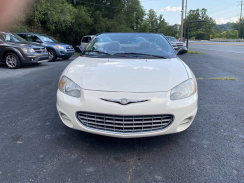 Used 2002 Chrysler Sebring GTC image 7