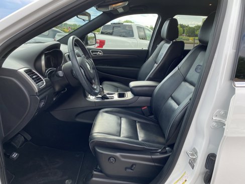 Used 2021 Jeep Grand Cherokee Laredo image 10
