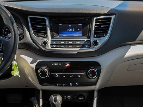 Used 2017 Hyundai Tucson SE image 13