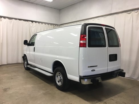 Used 2023 Chevrolet Express 2500 w/ Driver Convenience Package image 6