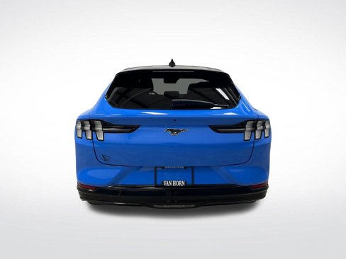Used 2022 Ford Mustang Mach-E Premium image 15