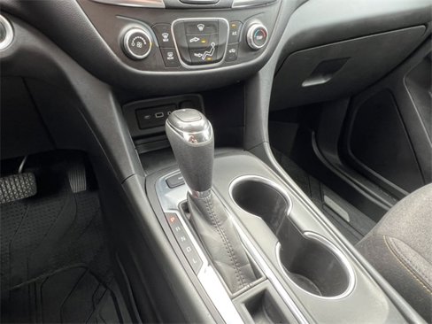 Used 2021 Chevrolet Equinox LT w/ LPO, Floor Liner Package image 24