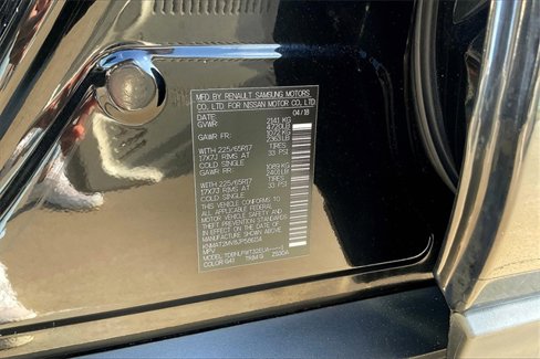 Used 2018 Nissan Rogue S image 36