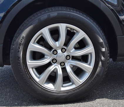 Used 2018 Land Rover Range Rover Evoque image 54