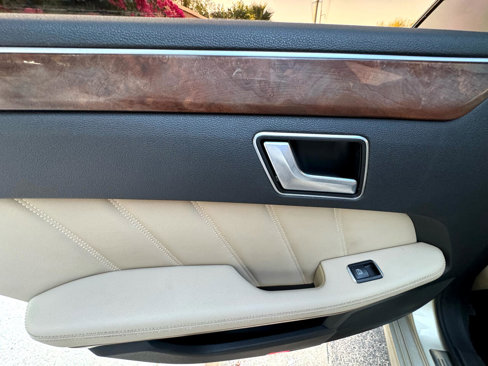 Used 2012 Mercedes-Benz E 350 Luxury image 18