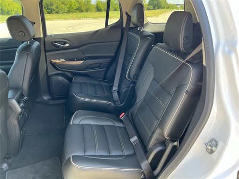 Used 2019 GMC Acadia Denali w/ Technology Package image 28