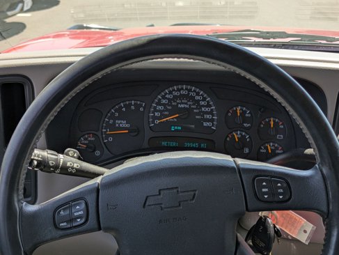 Used 2004 Chevrolet Silverado 2500 LT image 21