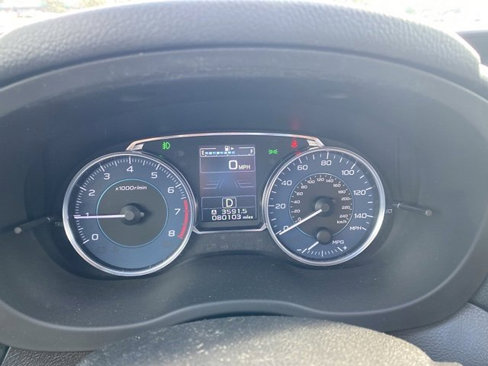 Used 2015 Subaru Crosstrek 2.0i Premium image 11