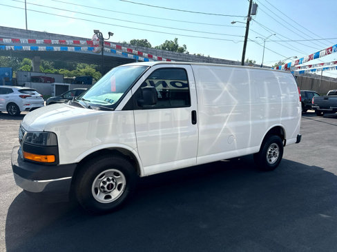 Used 2018 GMC Savana 2500 w/ Driver Convenience Package image 7