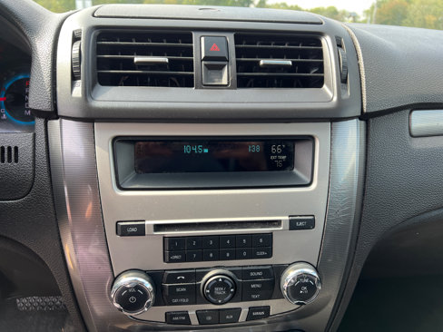 Used 2012 Ford Fusion SEL image 21