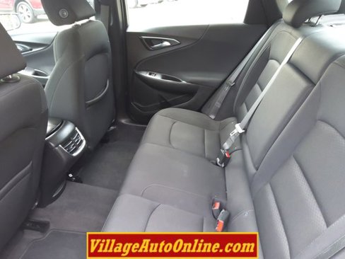 Used 2020 Chevrolet Malibu LT image 24