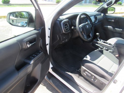 Used 2023 Toyota Tacoma 4x4 Double Cab image 13