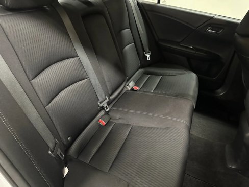 Used 2015 Honda Accord Sport image 14