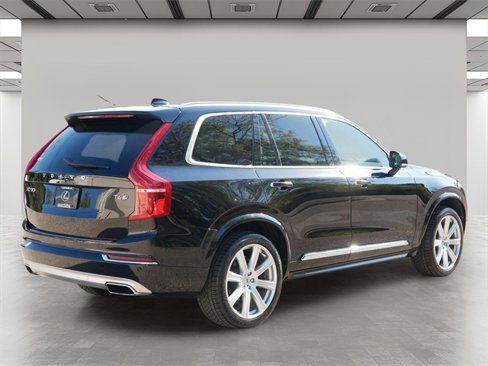 Used 2018 Volvo XC90 T6 Inscription w/ Convenience Package image 5