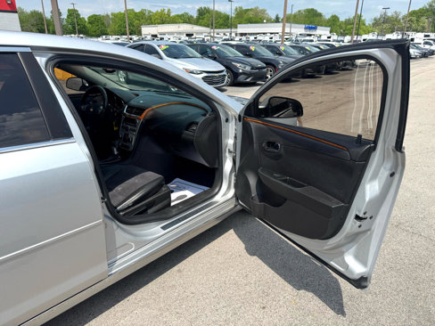 Used 2012 Chevrolet Malibu LT image 9
