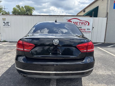 Used 2014 Volkswagen Passat TDI SE image 4