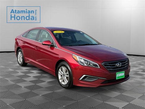 Used 2016 Hyundai Sonata SE image 7