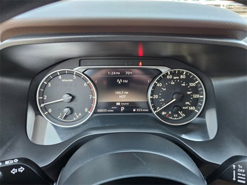 Used 2023 Nissan Rogue SV image 19