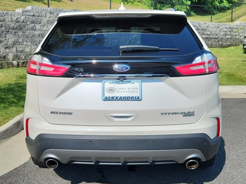 Used 2019 Ford Edge Titanium image 7