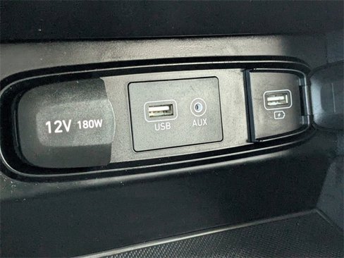 Used 2019 Hyundai Santa Fe SEL image 20
