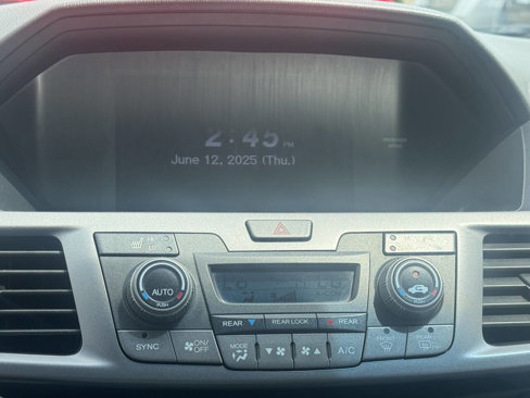 Used 2012 Honda Odyssey Touring image 17