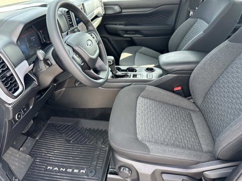 Used 2025 Ford Ranger XL image 10
