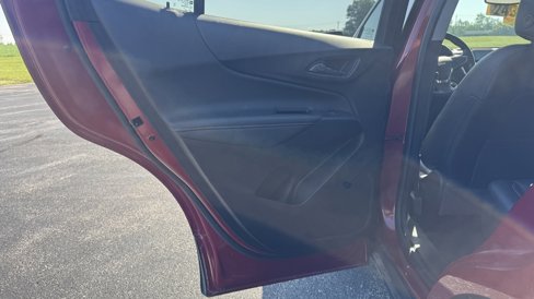 Used 2021 Chevrolet Equinox Premier image 13