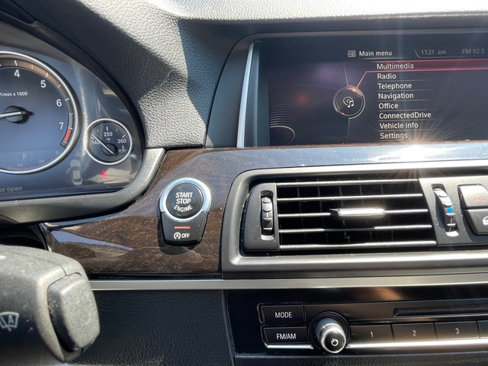 Used 2016 BMW 528i Sedan image 25