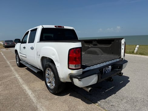 Used 2007 GMC Sierra 1500 Denali image 4