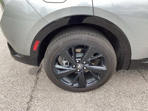 Certified 2024 Buick Envision Sport Touring image 12