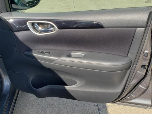 Used 2018 Nissan Sentra SV w/ Premium Package (P01) image 23