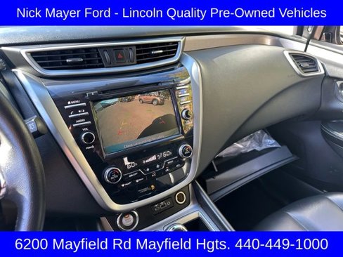 Used 2023 Nissan Murano SV image 14