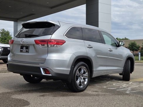 Used 2019 Toyota Highlander Limited Platinum image 35