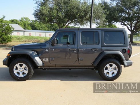 Used 2020 Jeep Wrangler Unlimited Sport S image 2
