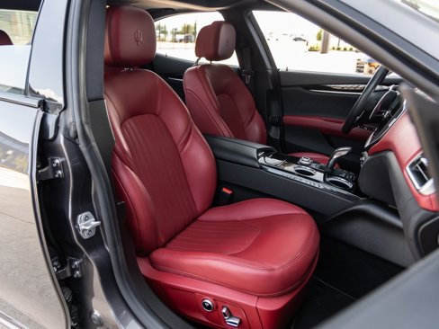 Used 2023 Maserati Ghibli Modena image 47