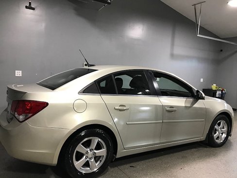 Used 2014 Chevrolet Cruze LT image 3