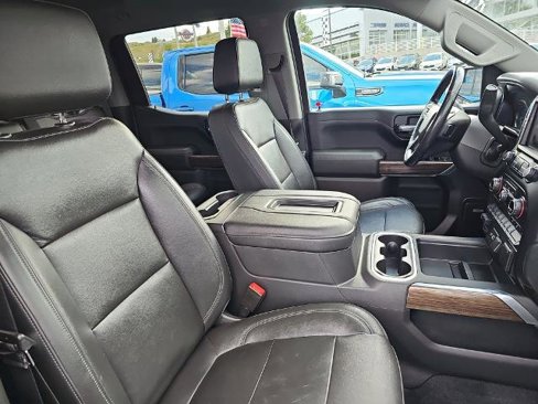 Used 2020 Chevrolet Silverado 1500 LT Trail Boss image 17