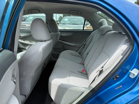 Used 2010 Toyota Corolla LE image 11
