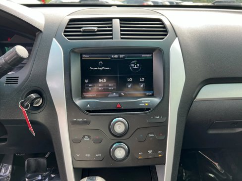 Used 2015 Ford Explorer XLT w/ Equipment Group 202B image 13