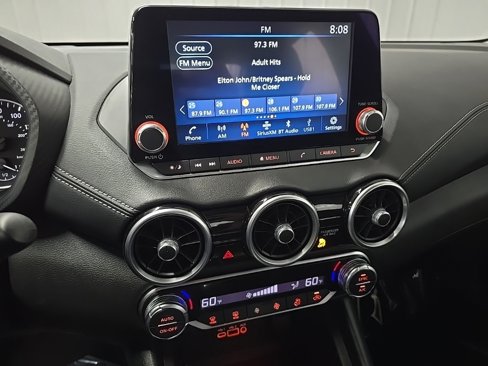 Used 2021 Nissan Sentra SV image 24