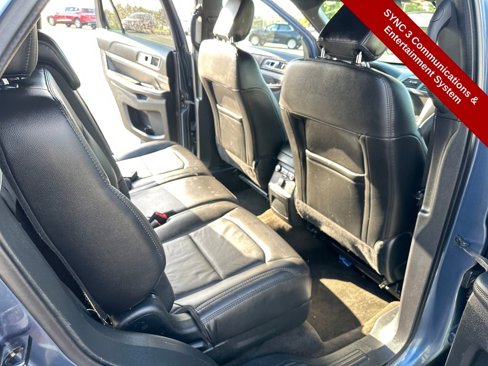 Used 2018 Ford Explorer XLT w/ Equipment Group 202A image 33