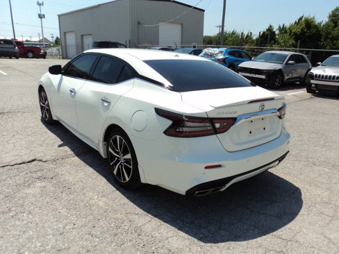 Used 2022 Nissan Maxima SV image 3