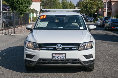 Used 2021 Volkswagen Tiguan S image 2