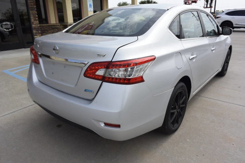 Used 2013 Nissan Sentra SV image 5