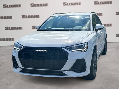 New 2025 Audi Q3 2.0T Premium image 1