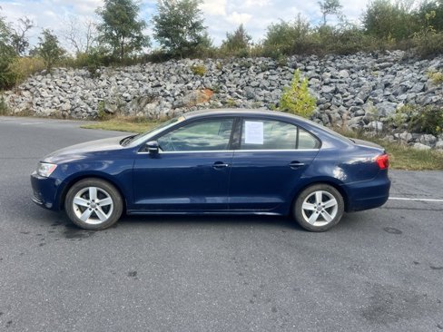 Used 2014 Volkswagen Jetta TDI image 4