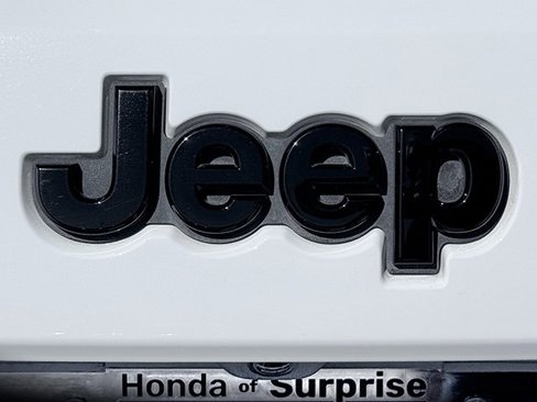 Used 2020 Jeep Grand Cherokee Altitude image 30