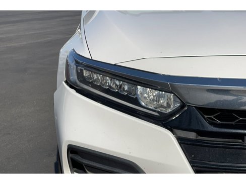 Used 2020 Honda Accord LX image 11